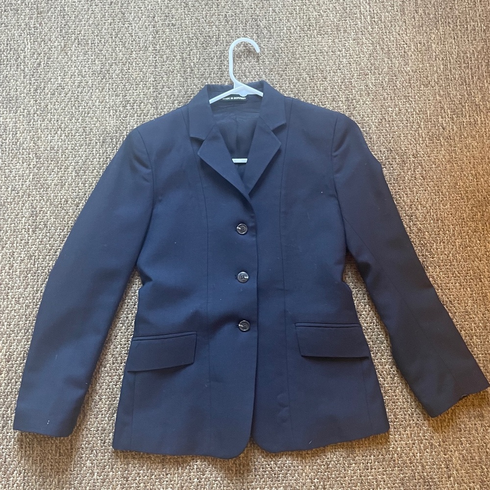 Children's or Petite Ladies' Show Coat